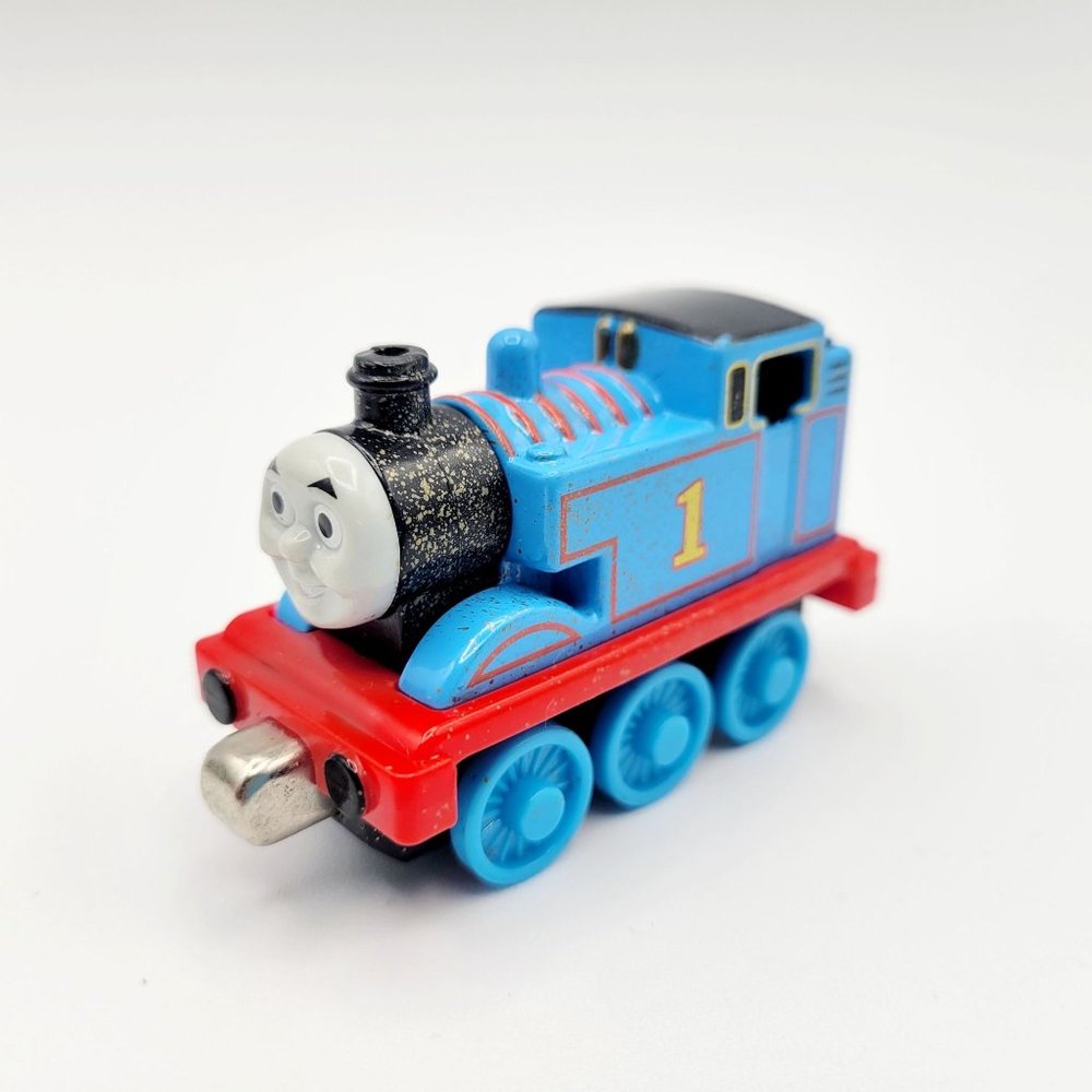 Mattel Thomas the Train Take N Play Gold Dust Thomas Diecast Train Blue 2009